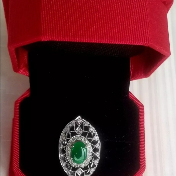 Jade Authentic Platinum Ring With Japanese… - Picture 7 of 10